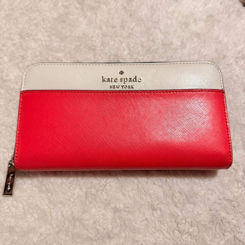 kate spade New York Red and Cream Zip Wallet